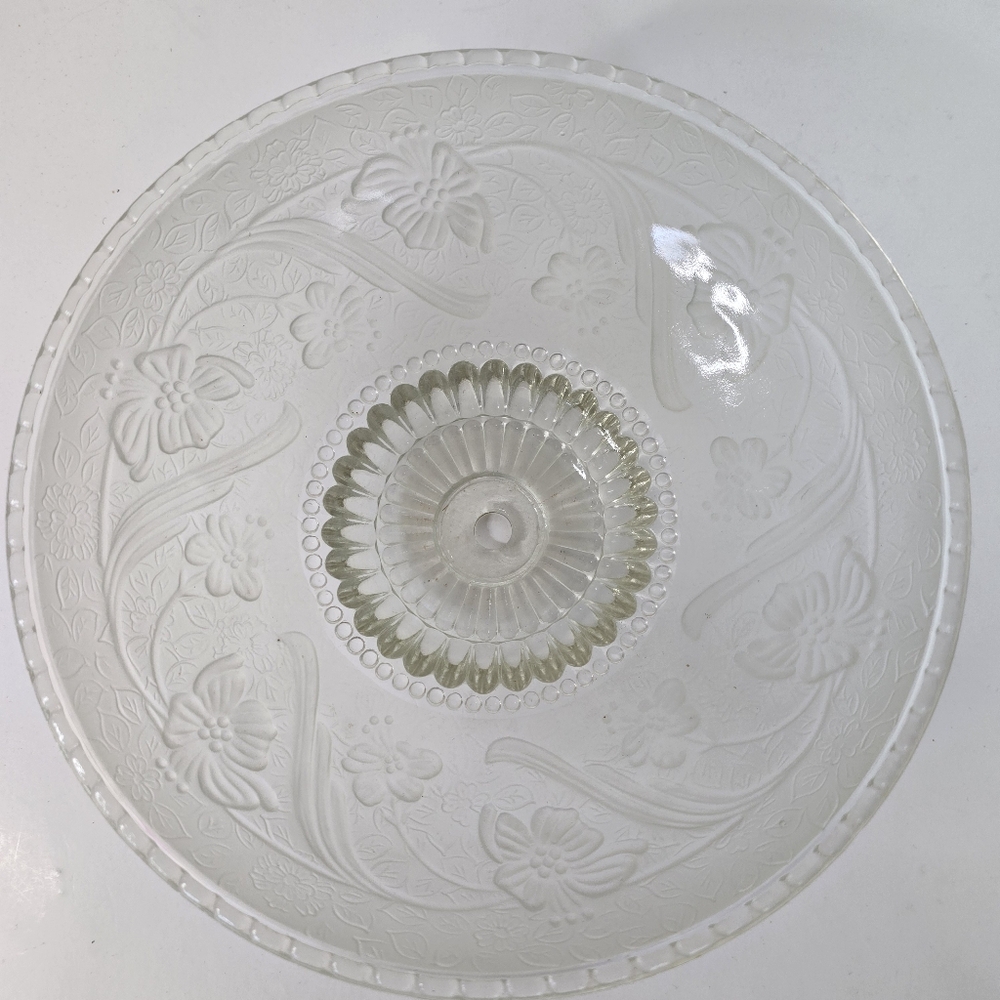 Elegant Clear Glass Decorative Bowl